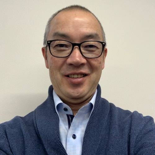 メガネクラブ 取締役営業部長 畠山君男